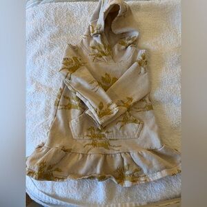 Tea Collection Hooded Top with Gold Print